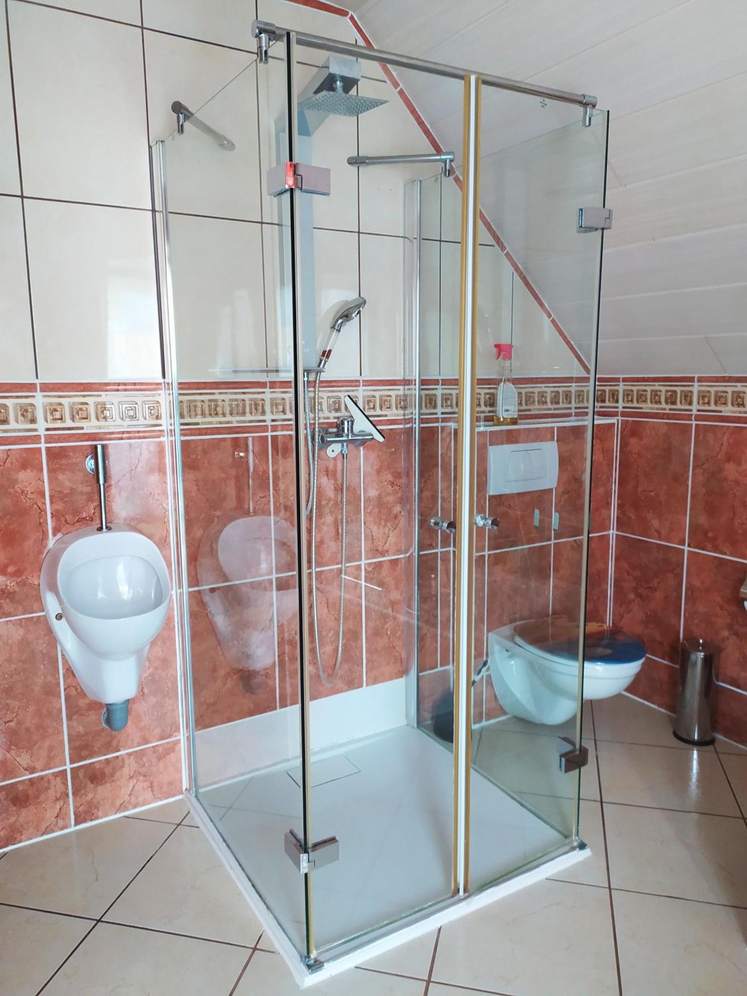 Apartment Auf Zwei Ebenen Leopoldshohe エクステリア 写真